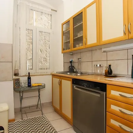 Dragazzo Apartamento *