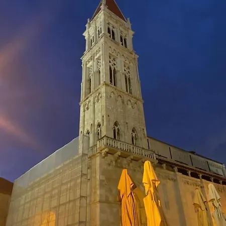 Daire Dragazzo Trogir